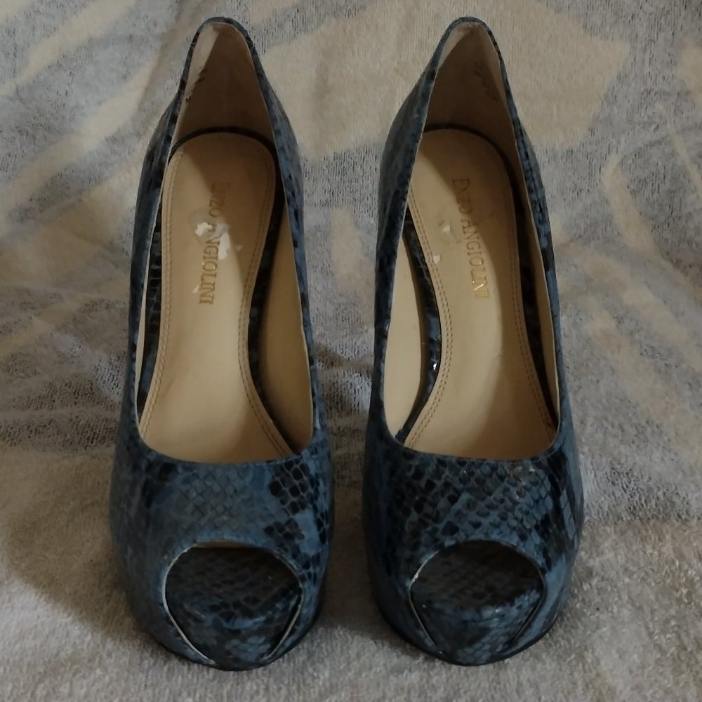 ENZO ANGIOLINI BLACK AND BLUE SNAKESKIN PEEP TOE STILETTO PLATFORM